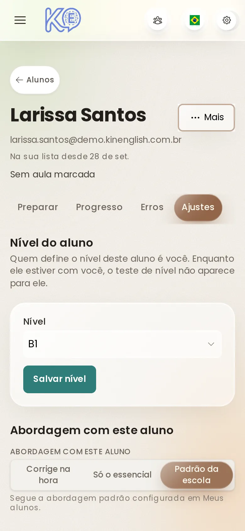 Nível, cadeira e liberação por aluno, no celular